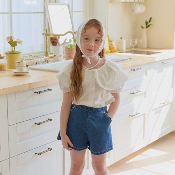 Berry Berry Cape Blouse <White>